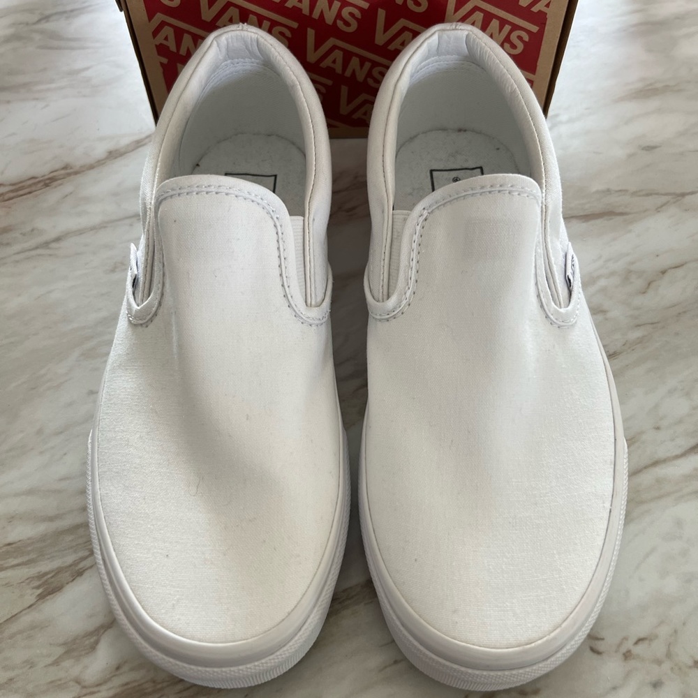 NWOT Slip on Vans
